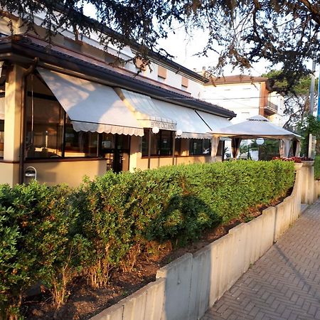 Hotel Ciclamino Riolo Terme Exteriör bild
