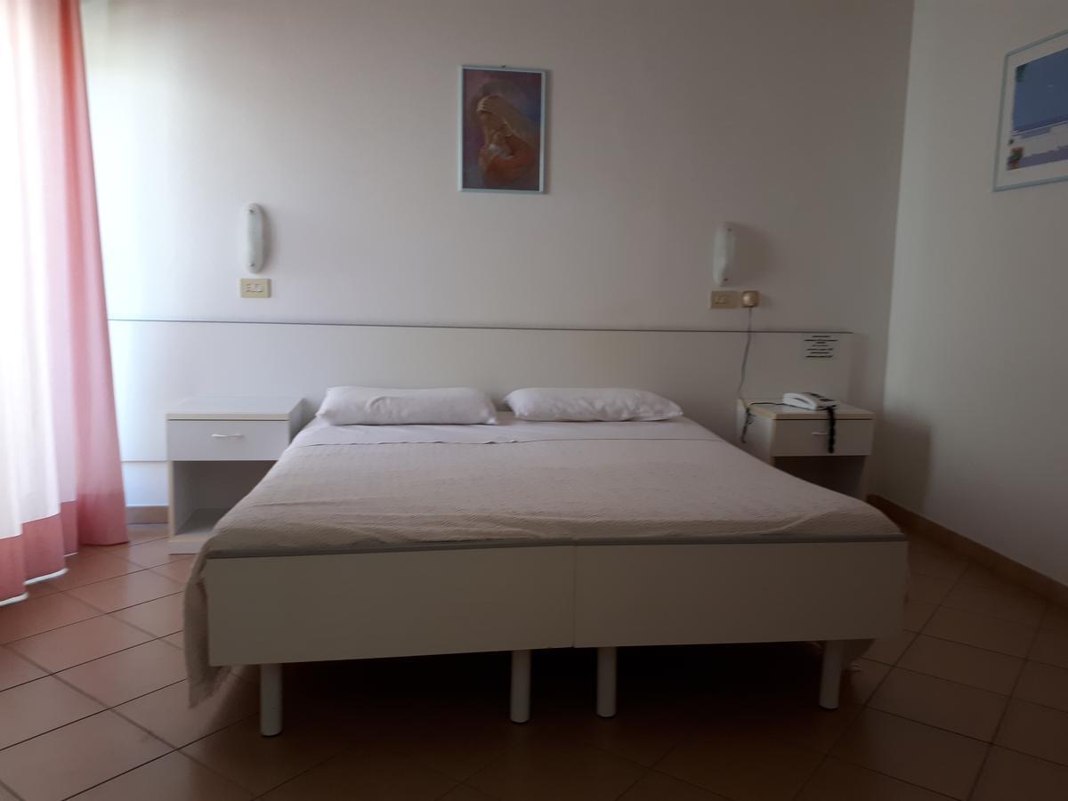 Hotel Ciclamino Riolo Terme Exteriör bild