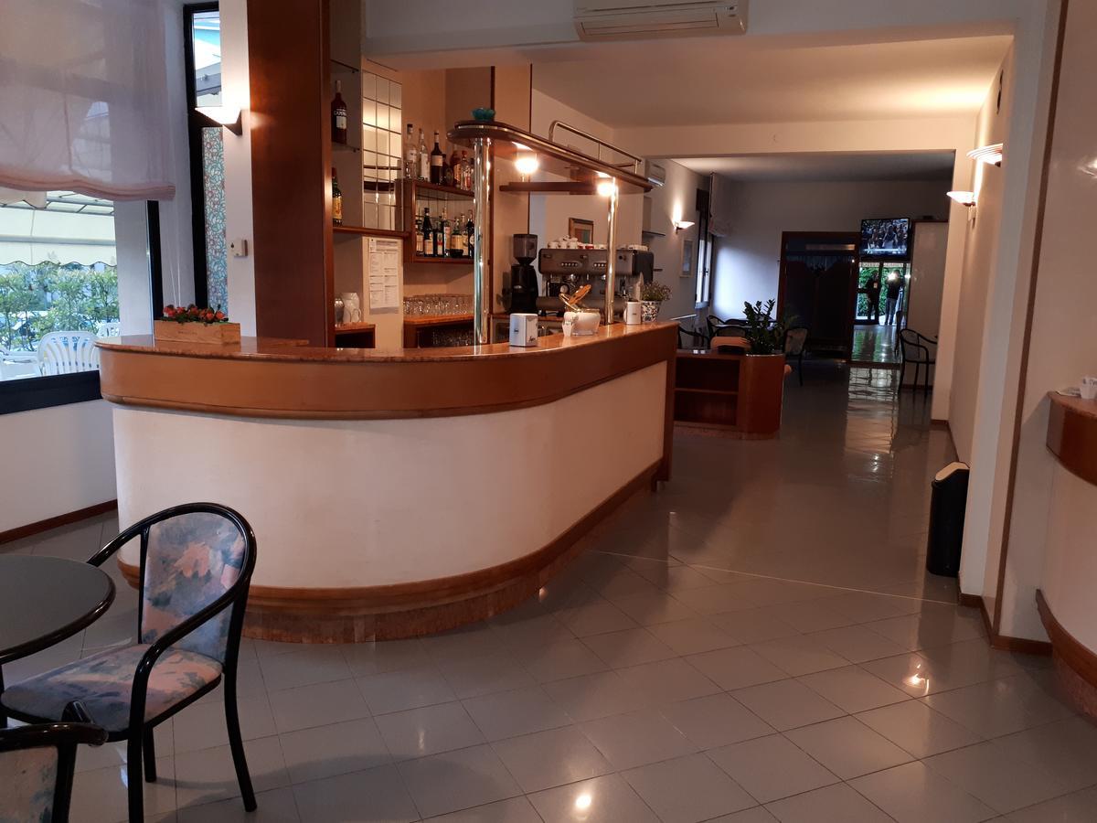 Hotel Ciclamino Riolo Terme Exteriör bild